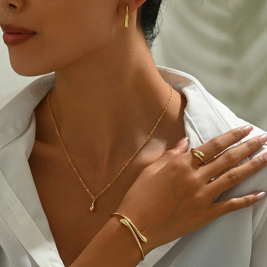 Liora Droplet Silver Set