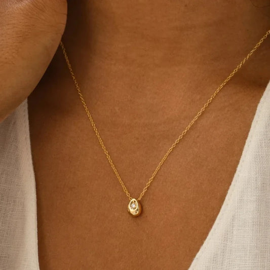 Dewdrop Pendant Necklace
