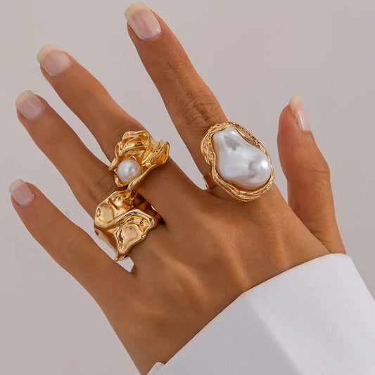 3Pcs Gold Pearl & Chunky Folded Ring Set